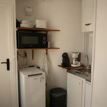 Apartment La Petite Vadrouille - Coeur Urbain D'epernay *
