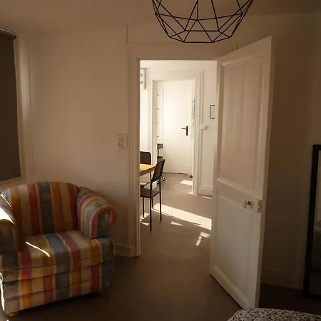 Apartment La Petite Vadrouille - Coeur Urbain D'epernay Epernay