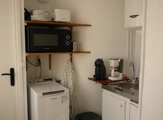 Apartment La Petite Vadrouille - Coeur Urbain D'epernay *